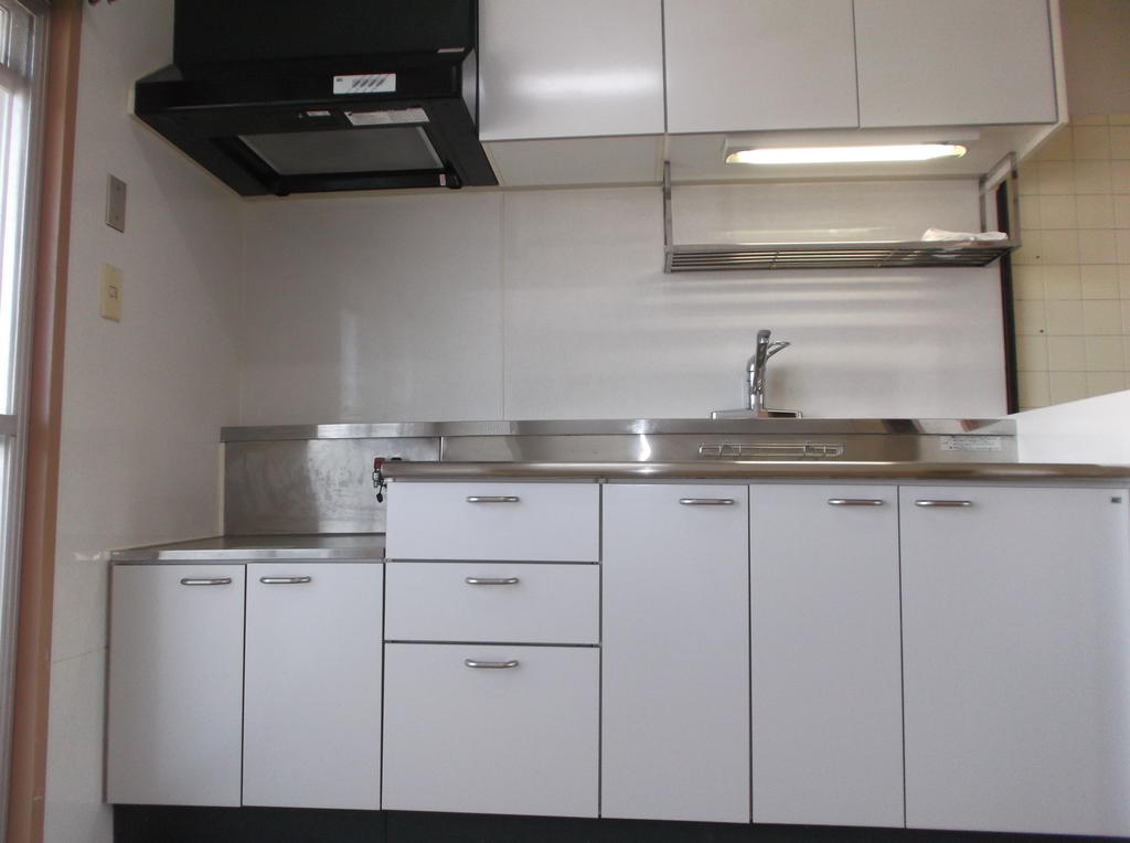 Kitchen. Unified in white Exhaust Fan large capacity