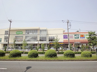 Shopping centre. 440m until Coop Kaidori store (shopping center)
