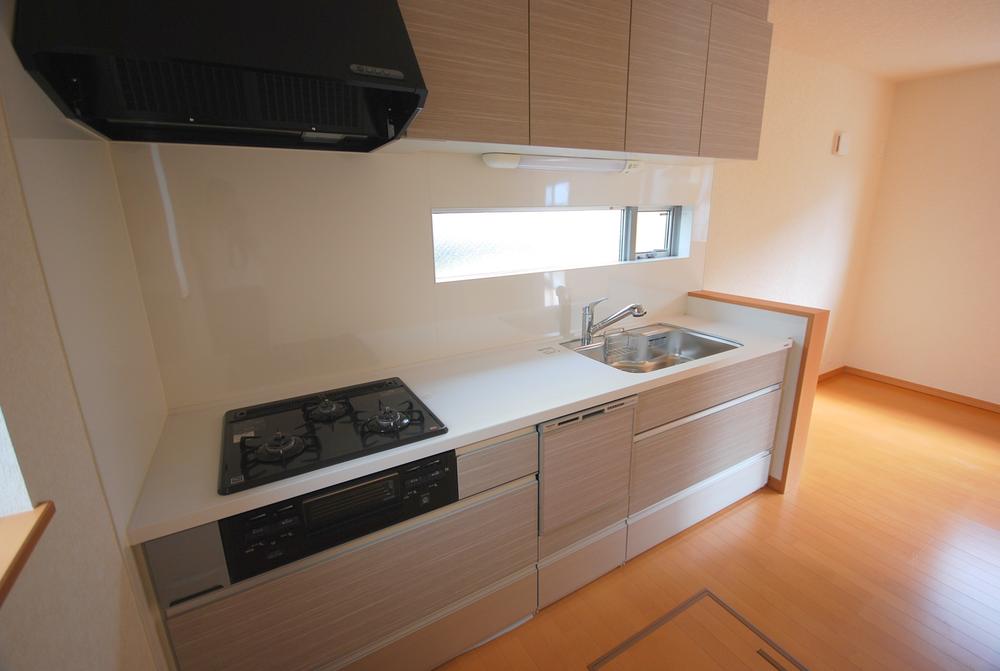 Kitchen. Indoor (September 2013) Shooting