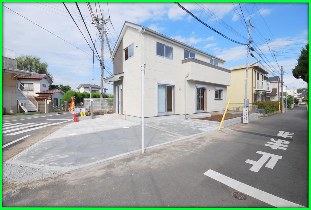 Local photos, including front road. Local (September 2013) Shooting