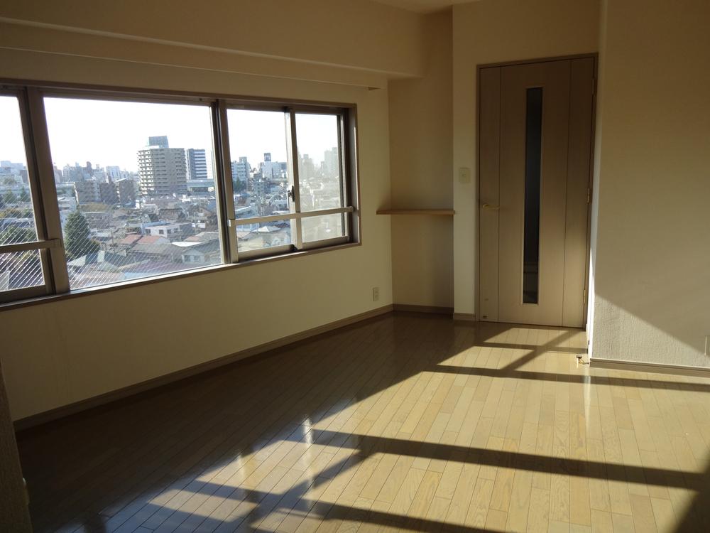 Living. Indoor (11 May 2013) Shooting