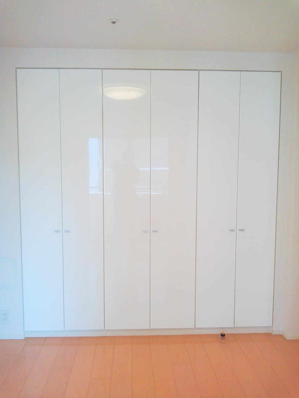 Receipt. Western-style (storage)