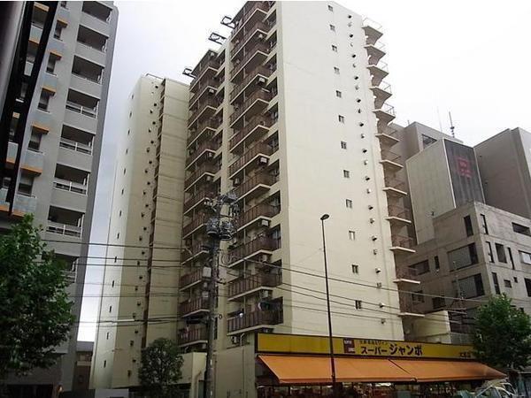 Local appearance photo. Local (11 May 2013) Shooting