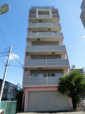 Building appearance. Appearance tiled apartment