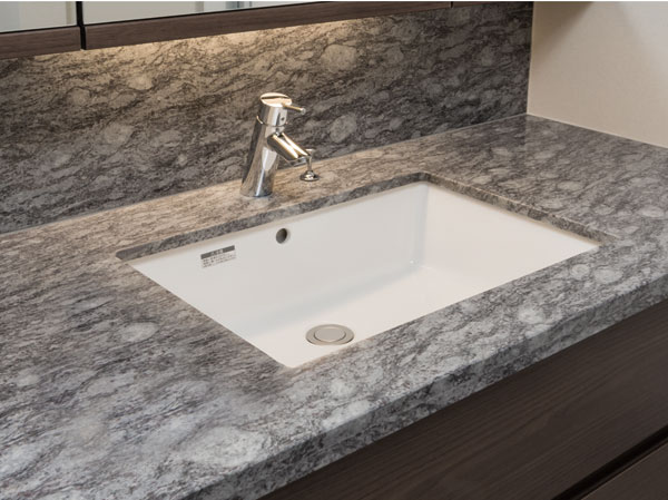 Bathing-wash room.  [Basin counter of natural stone] The counter top vanity, Adopt a natural stone to produce a hotel-like space. With less durable and scratch, It is easy to clean.
