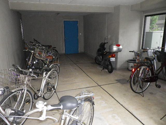 lobby. Bicycle-parking space