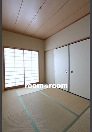 Living and room. It is calm Japanese-style room