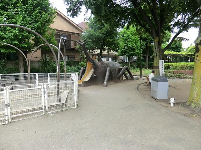 park. 530m to Nishi-sugamo park