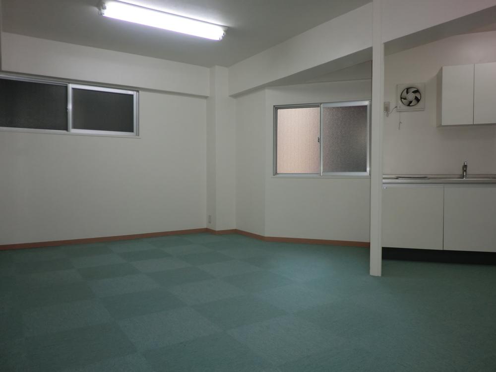 Living. Indoor (12 May 2013) Shooting