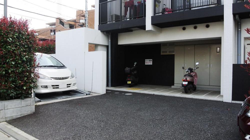 Local appearance photo. Local (March 2013) Shooting