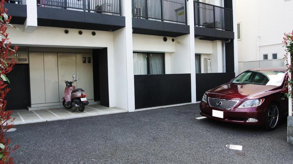 Local appearance photo. Local (March 2013) Shooting