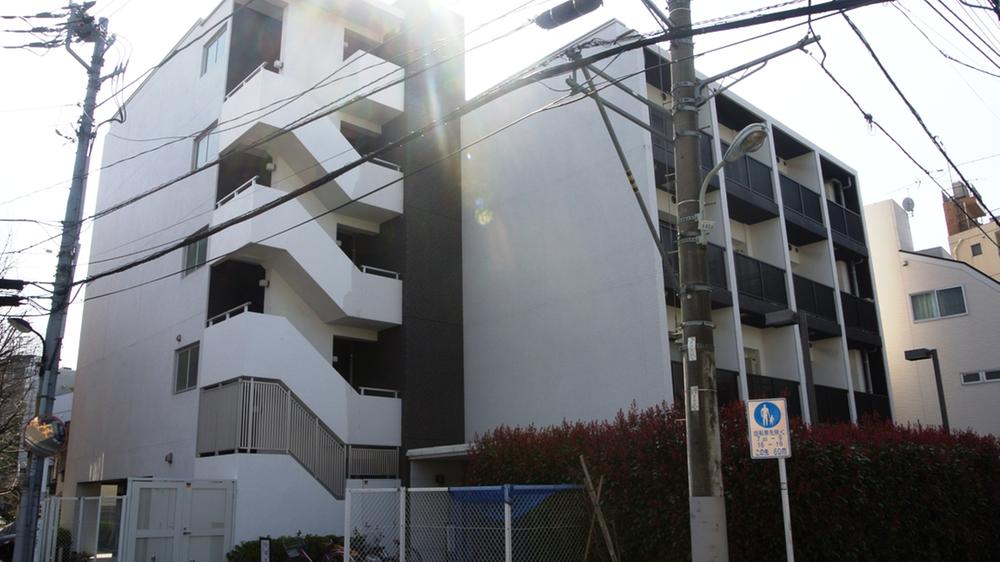 Local appearance photo. Local (March 2013) Shooting