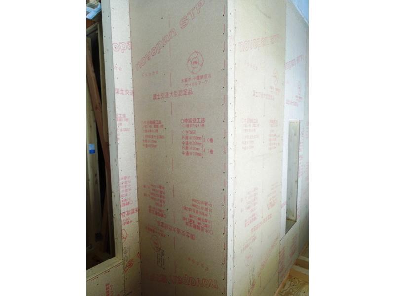 Construction ・ Construction method ・ specification. Wooden building for load-bearing wall panel novopan