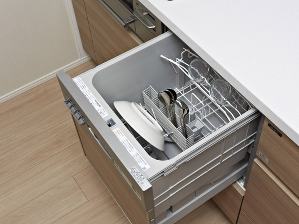 Kitchen.  [Dishwasher] Dishwasher is set from above while standing, You can work in a comfortable position. Rear clean up becomes smooth, Also eliminates worries of the rough hand. It is more economical because it becomes to save the amount of water used compared to hand washing.