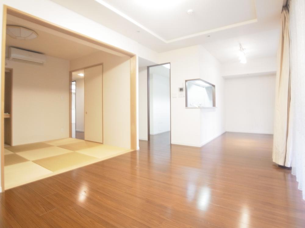 Living. Indoor (10 May 2013) Shooting