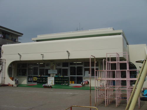 kindergarten ・ Nursery. Mejiro first nursery school (kindergarten ・ 213m to the nursery)