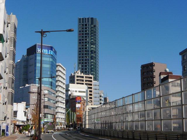 Local appearance photo. Local (11 May 2013) Shooting