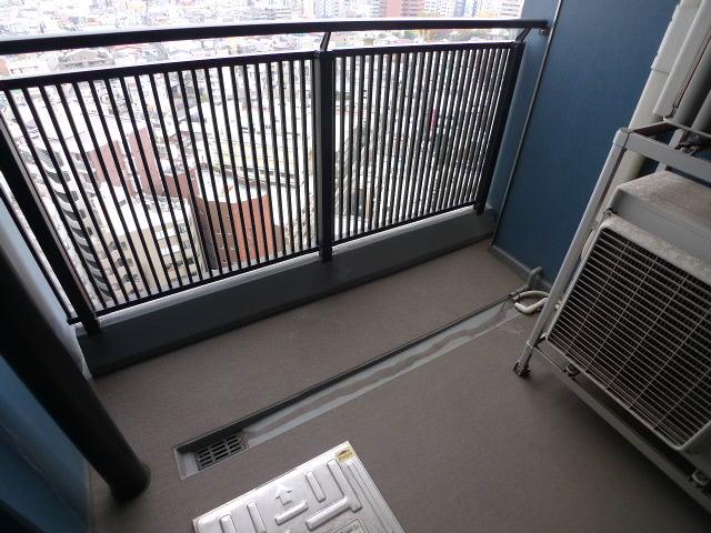 Balcony. Local (11 May 2013) Shooting