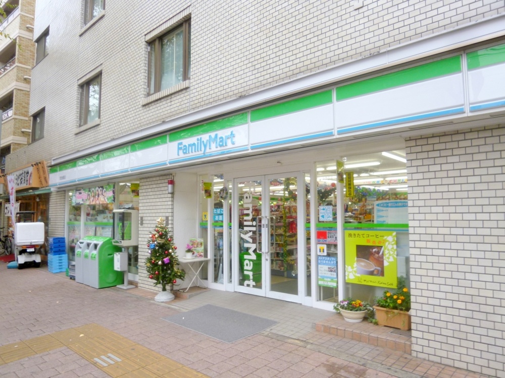 Convenience store. 169m to Family Mart (convenience store)