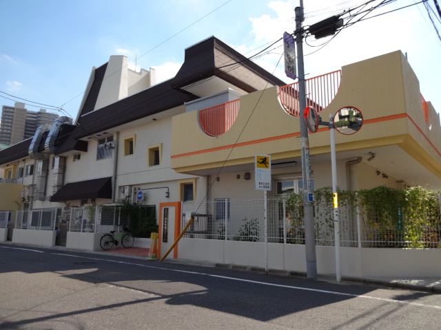 kindergarten ・ Nursery. Nishi-sugamo third nursery school (kindergarten ・ 550m to the nursery)