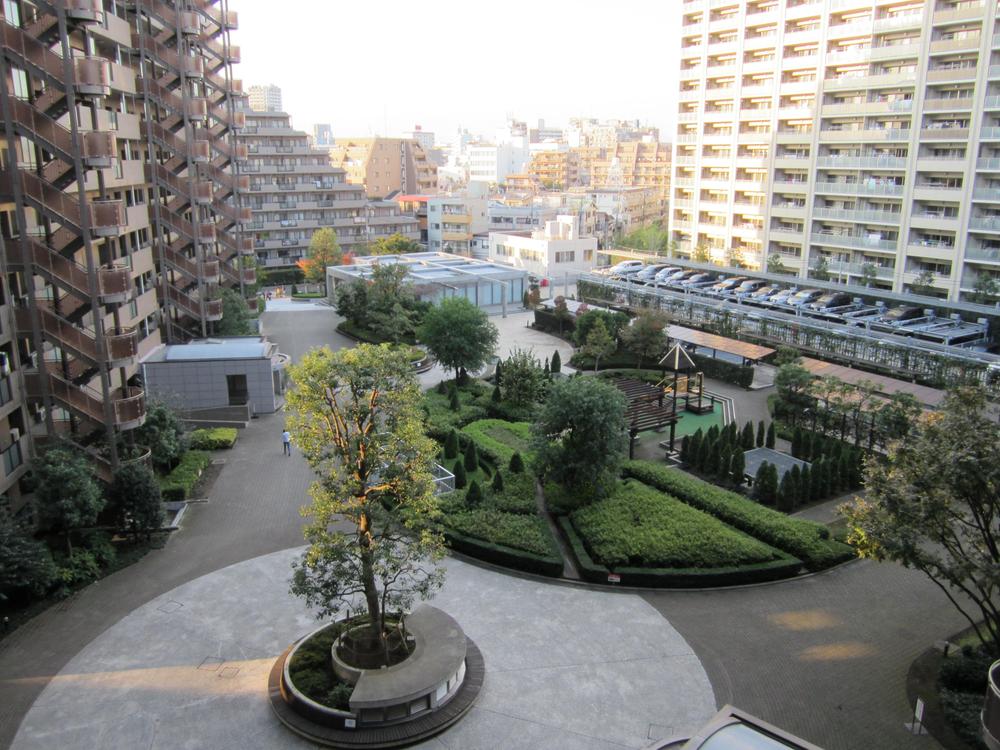 Other common areas. Common area (courtyard)