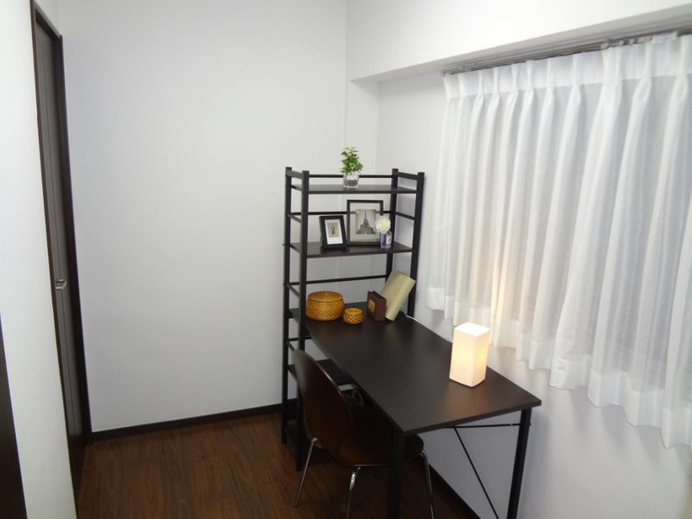 Non-living room. Indoor (11 May 2013) Shooting