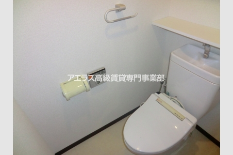 Toshima-ku, Tokyo Minamiikebukuro 2