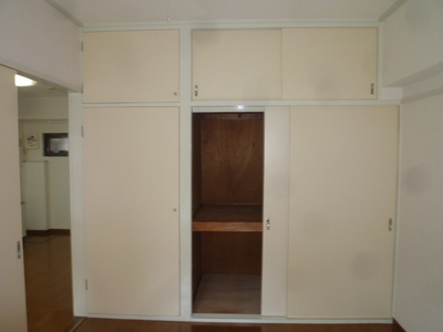Other Equipment. Western-style storage (reference photograph of another in Room)