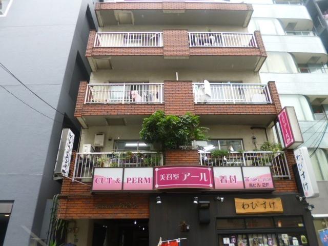 Local appearance photo