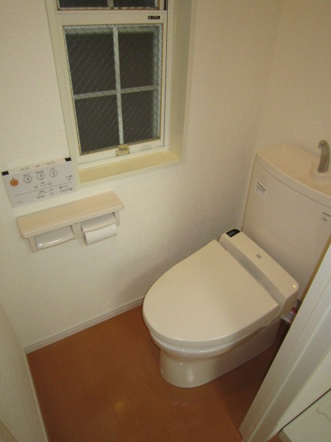 Toilet