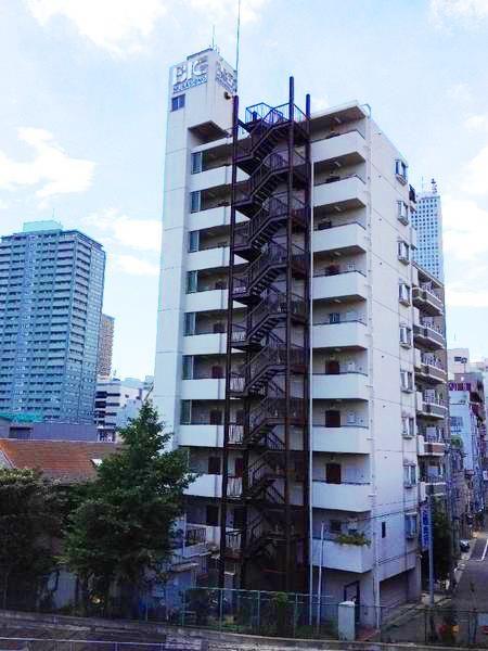 Local appearance photo