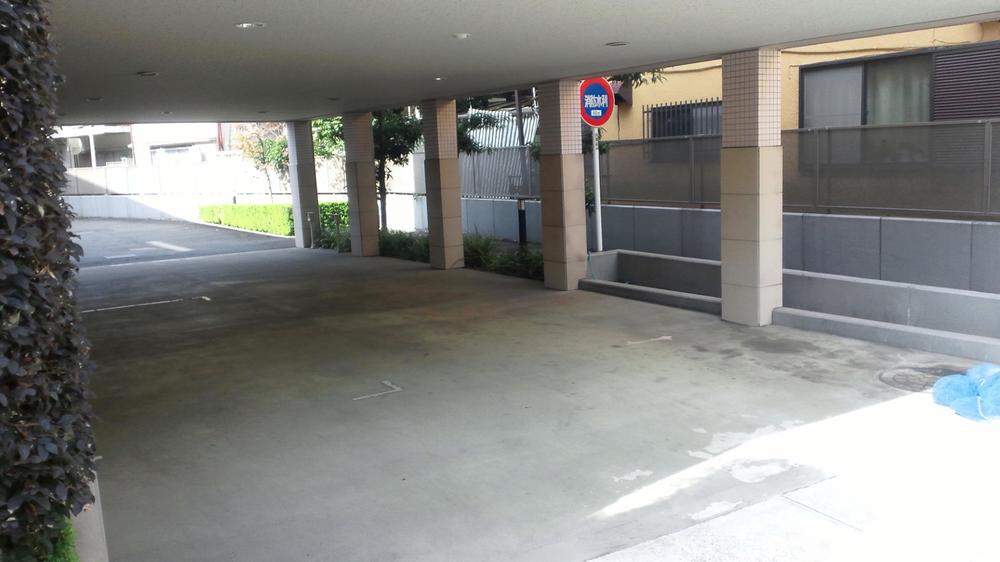 Other local. Local (11 May 2013) Shooting