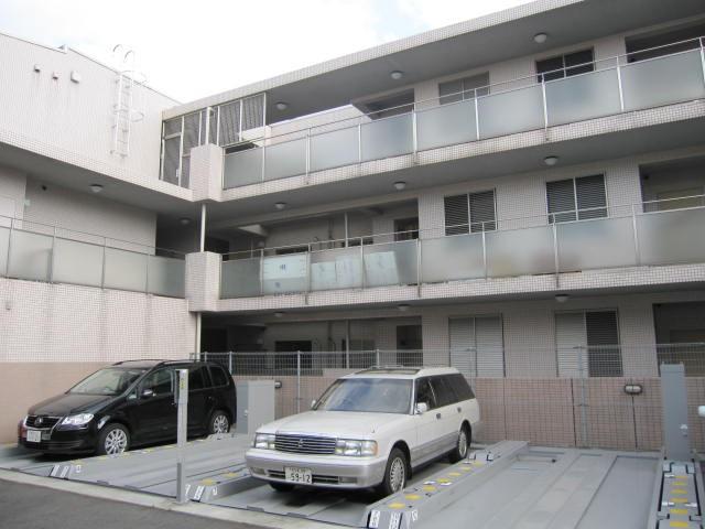 Other local. Local (11 May 2013) Shooting