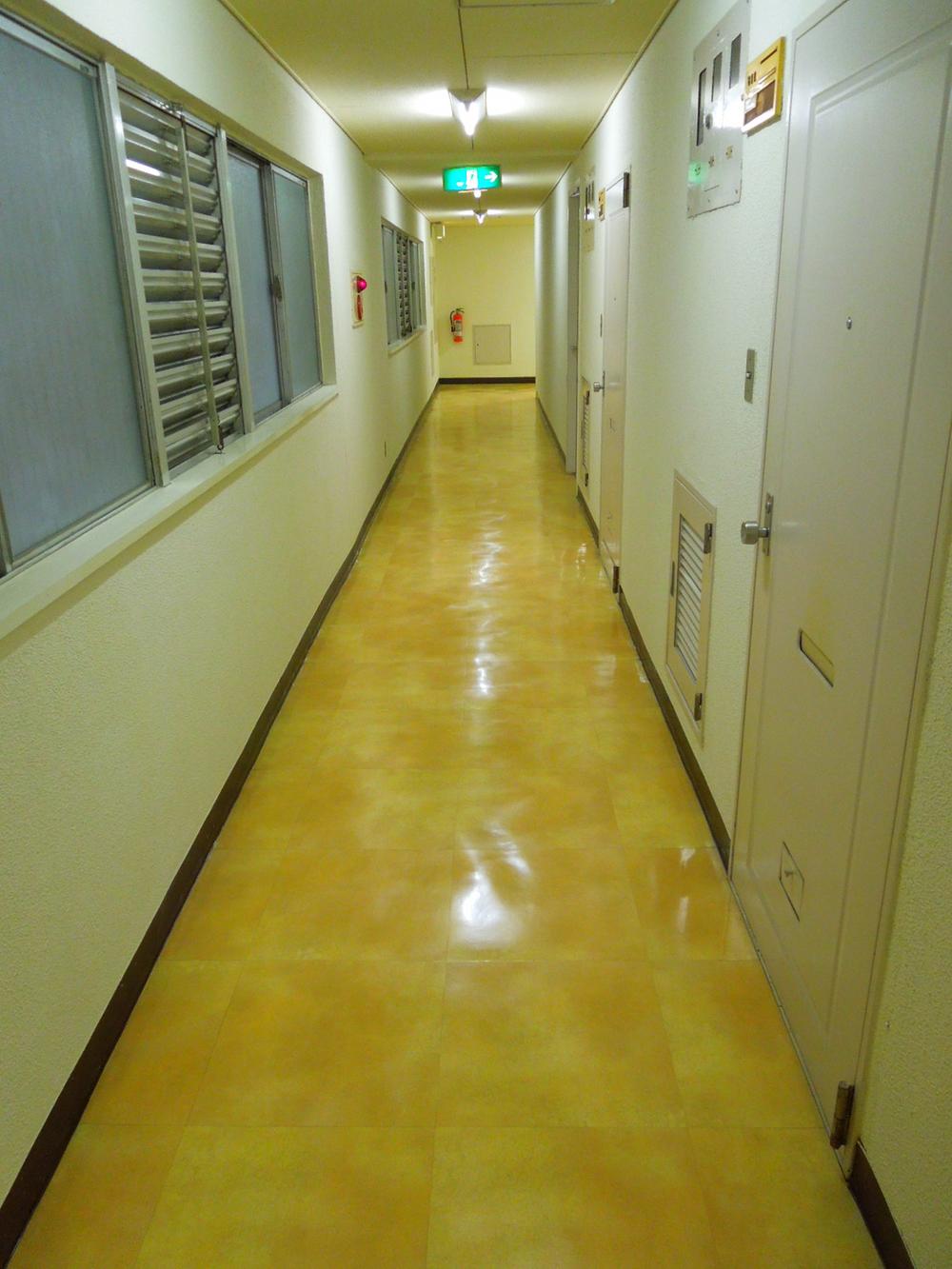 Other common areas. Inner hallway specification