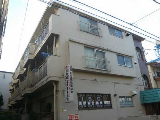 Local appearance photo