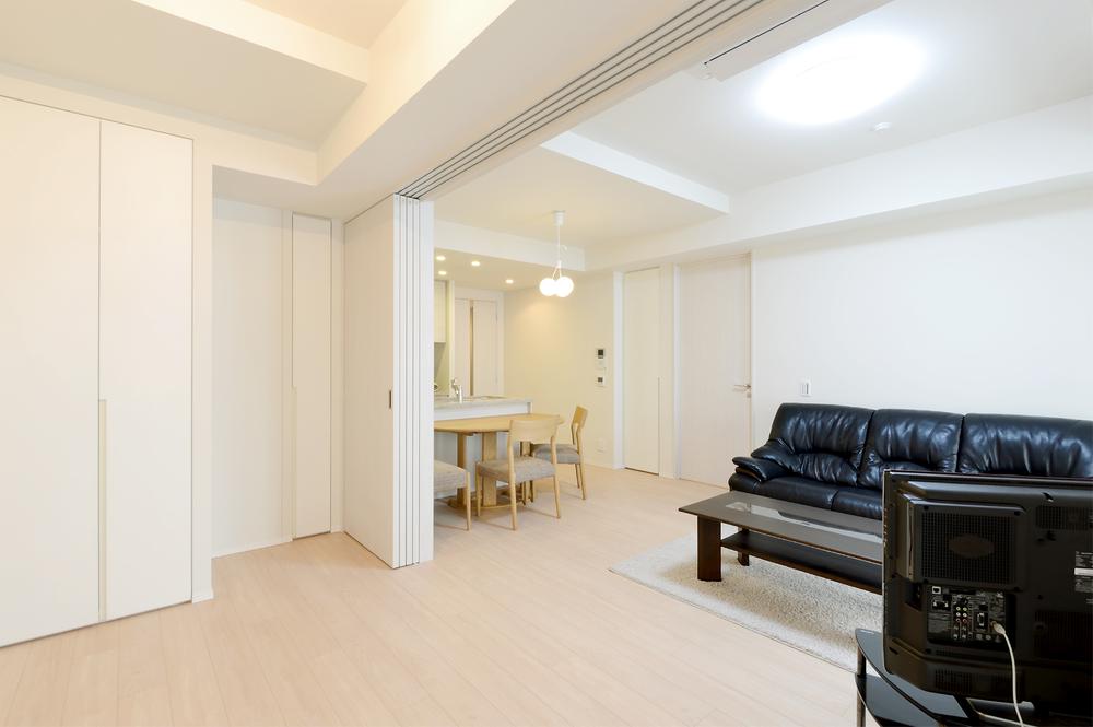 Living. Room (August 2013) Shooting