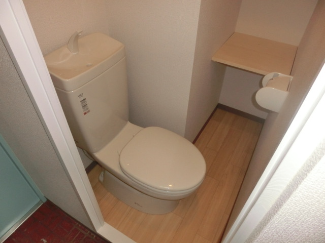 Toilet