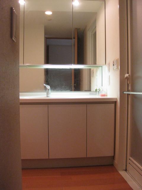 Suginami-ku, Tokyo Kamiigusa 2