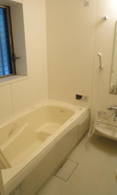 Same specifications photo (bathroom). Example of construction