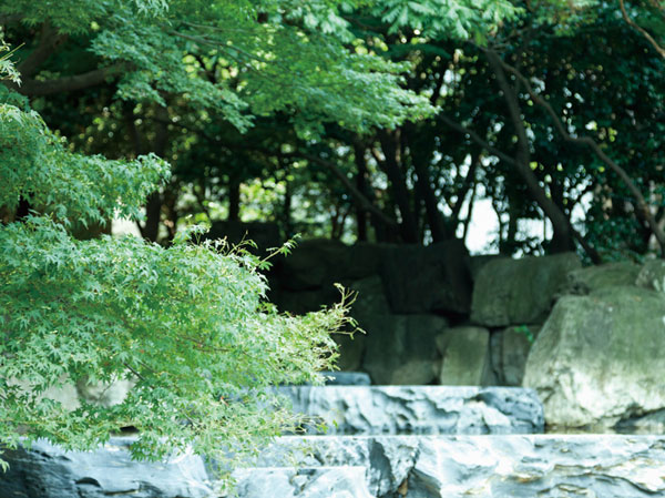 Surrounding environment. Higashi-Ikebukuro Central Park (about 750m / A 10-minute walk)