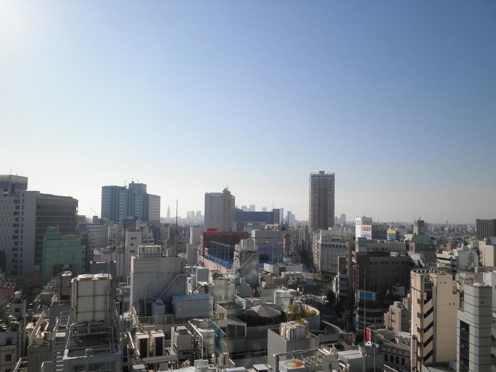 View photos from the dwelling unit. View from the site (November 2013) Shooting