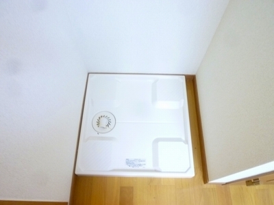 Other Equipment. Washing machine in the room (reference photograph of another in Room)