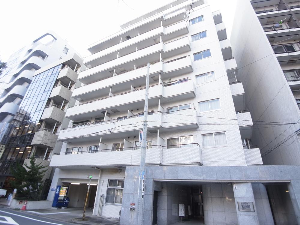 Toshima-ku, Tokyo Higashi-Ikebukuro 3