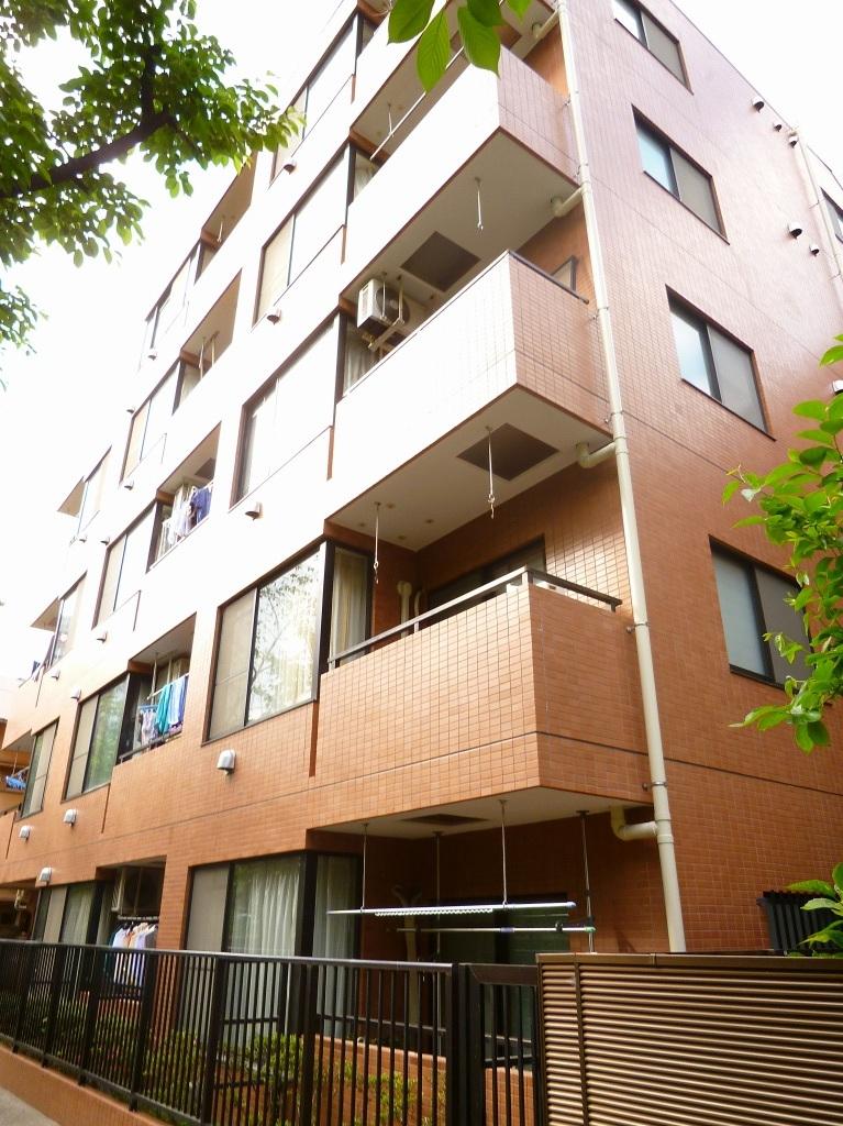 Local appearance photo