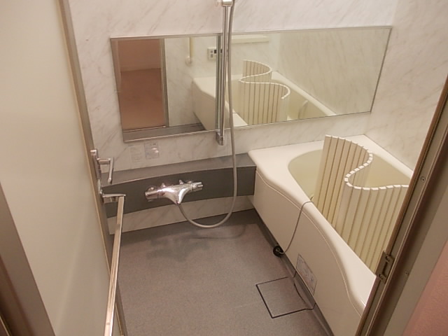 Toshima-ku, Tokyo Takamatsu 1