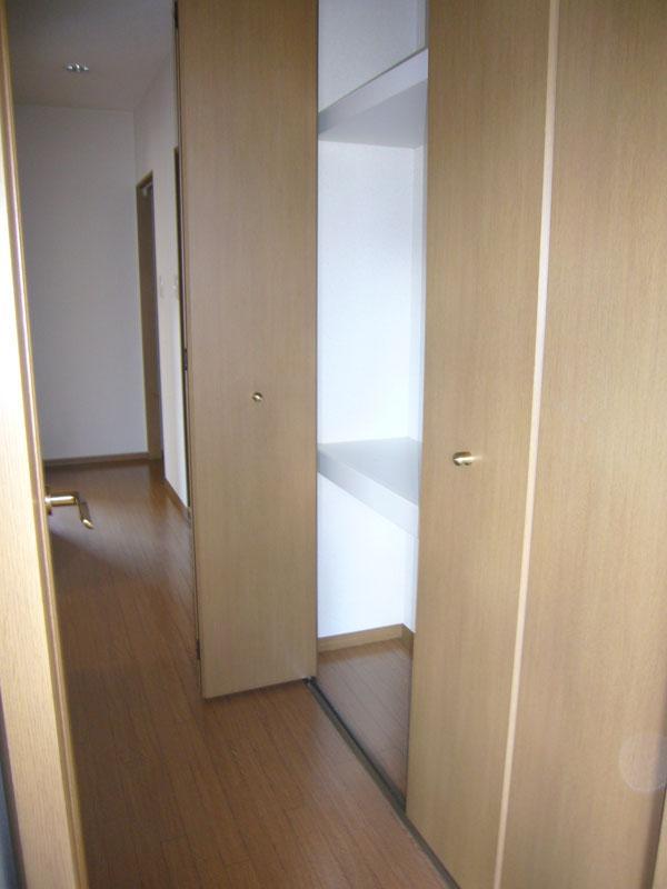 Other room space. Corridor ・ Storage Yes