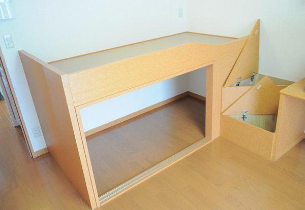 Other.  ■ With storage bed