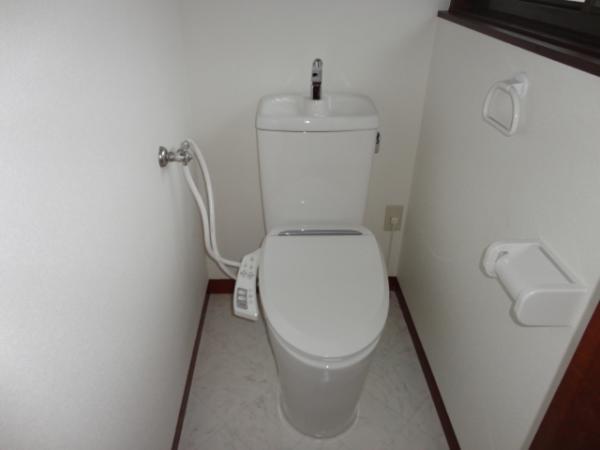 Toilet