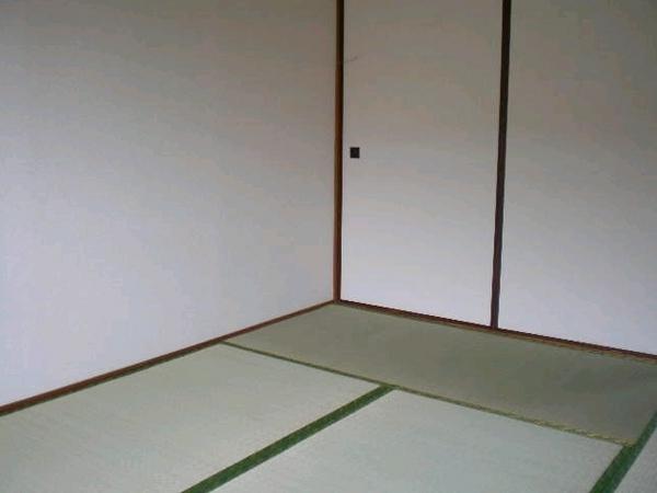 Other room space.  ■ 2F ・ Japanese-style room