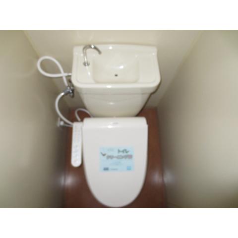 Toilet